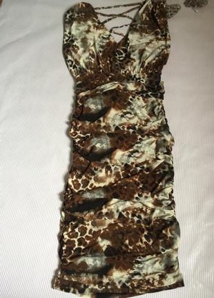 Круте плаття міді