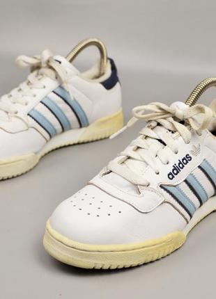 Жіночі кросівки adidas vintage, 36р3 фото