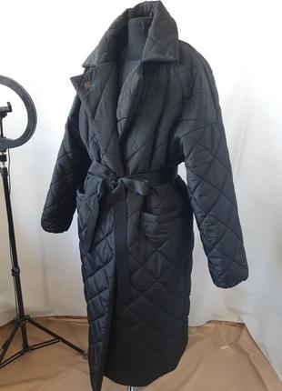 Черное женское стеганое пальто с поясом,42-54