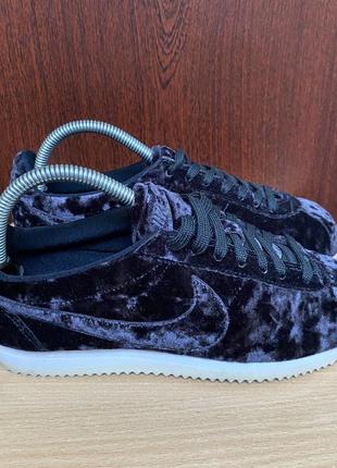 Женские кроссовки nike cortez classic lx2 фото