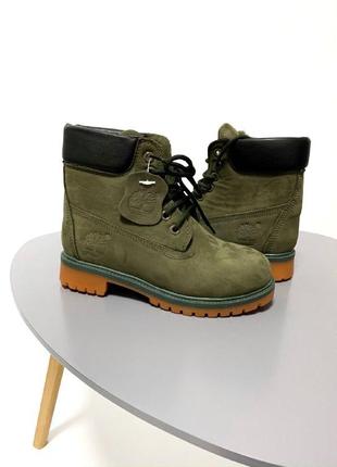 Шикарные женские зимние ботинки  с мехом  timberland khaki3 фото