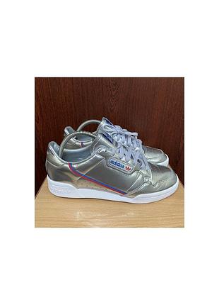 Женские кроссовки adidas continental 80