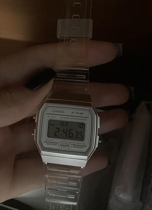 Casio f-91 білі