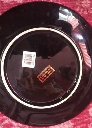 Тарелка: изящный сувенир из кипра ручной работы