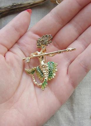 Необычная брошь русалка золотистая брошка с русалкой цвет золото зеленый