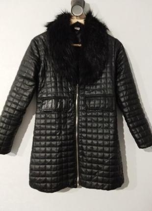 Куртка пальто стеганое под кожу1 фото