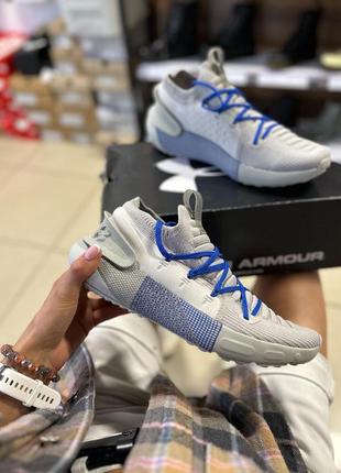 Чоловічі оригінальні кросівки under womens armour hovr phantom 3 rflct 3025518-100