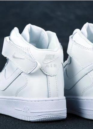 Високі шкіряні кросівки nike force white black высокие кожаные белые кроссовки найк форс2 фото