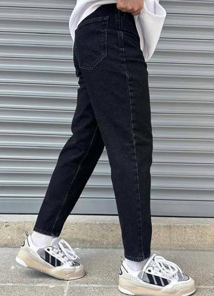 Стильные джинсы mom из плотного денима в тёмно-сером цвете2 фото