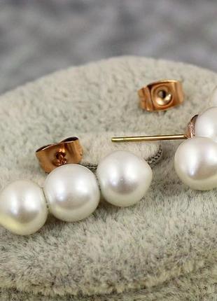 Сережки гвоздики xuping jewelry три перлини 2.2 см золотисті2 фото