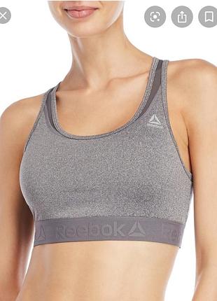 Шикарный спортивный топ reebok с чашками оригинал