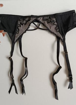 Пояс для панчохів ann summers