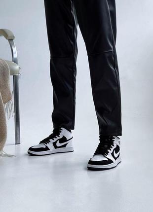 Кроссовки air jordan cmft viz air 11 ltr stealth pack 1 retro mid tuxedo6 фото