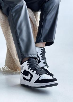 Кроссовки air jordan cmft viz air 11 ltr stealth pack 1 retro mid tuxedo3 фото
