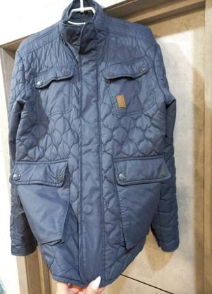 Мужская фирменная куртка на осень