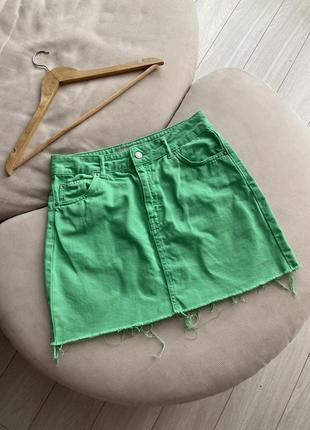 Юбка джинсовая с необработанным низом юбка
