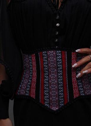 Платье - вышиванка женское миди дизайнерское с вышивкой, оригинал бренд, черное4 фото