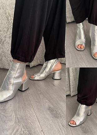Серебряные босоножки кожа 38 р.