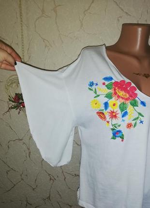 Футболка белая с вышивкой zara2 фото