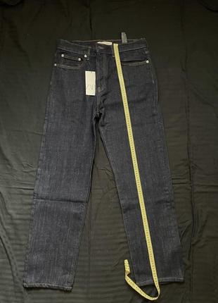 Прямые темные джинсы zara