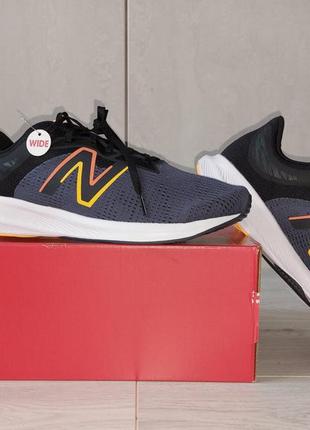 Мужские кроссовки new balance