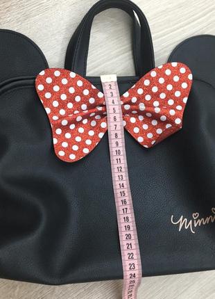 Сумочка для девочки, в стиле микки. disney от primark.8 фото