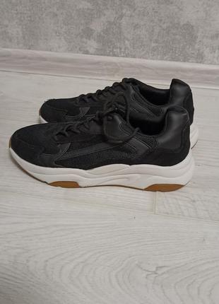 Мужские кроссовки pull&bear , р 43 стелька 27.5 см комбинированный материал ( сетка и кожзам ) идеал