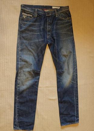 Отменные прямые синие джинсы с выбеленностями и потертостями shield denim италия/ сша 34 р.