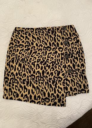 Асимметричная леопардовая юбка на пуговичках2 фото