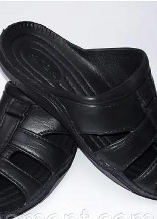 Мужские шлепки кроксы