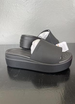 Шлепанцы crocs w7