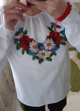Новая вышитая рубашка вручную чешским бисером3 фото