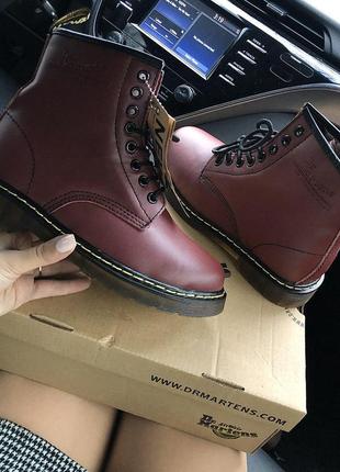 Шикарные женские ботинки dr.martens в бордовом цвете с мехом (осень-зима-весна)😍2 фото