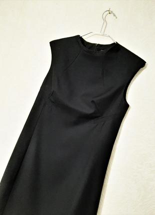Savage брендовое стильное платье чёрное снизу воланы ярусами без рукавов полу-трапеция женское3 фото