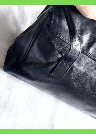 Жіноча класична чорна сумка, середня, натуральна шкіра, 35х25х10см4 фото