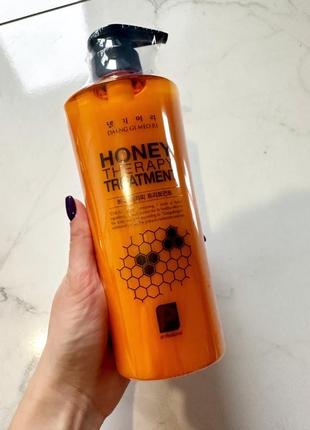 Кондиционер для волос «медовая терапия» daeng mi meo ri honey therapy treatment