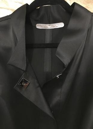 Чорний стильний ромпер/з французького атласу/комбінезон з шортами від дизайнера elen godis6 фото
