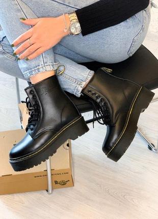 Шикарные массивные ботинки dr martens jadon в черном цвете с мехом (осень-зима-весна)😍1 фото