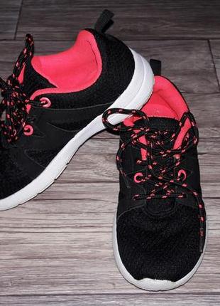 Кросівки р. 30-31 2