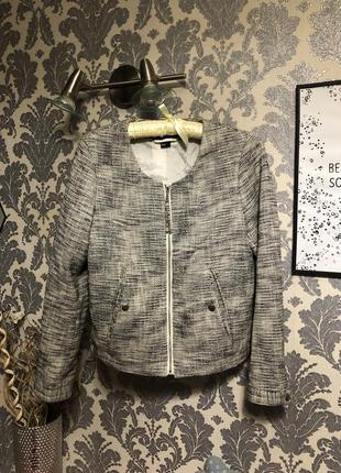 Твідовий бомбер