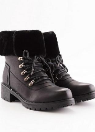Стильные черные зимние сапоги ботинки с опушкой шнуровка хит новинка тёплые