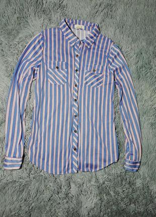 Красивая рубашка в полоску