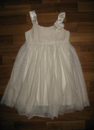 Ошатне плаття h&m на 5-6 років