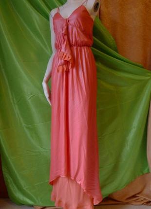 Платье в подлргу, на бретелях, бренд trussuardi. p.s/m. оригинал.привезено из австрии.