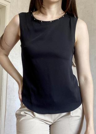 Черная шифоновая блуза с декором, шелковистая на ощупь
