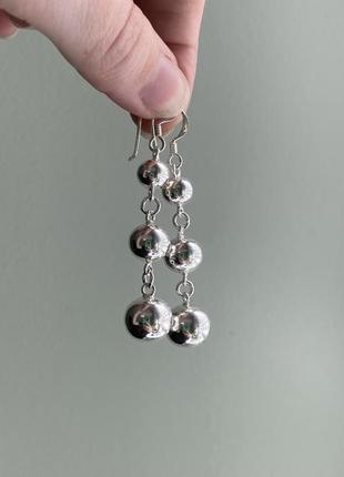 Срібні сережки з кульками шариками
