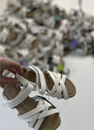 Нові босоніжечки primark.