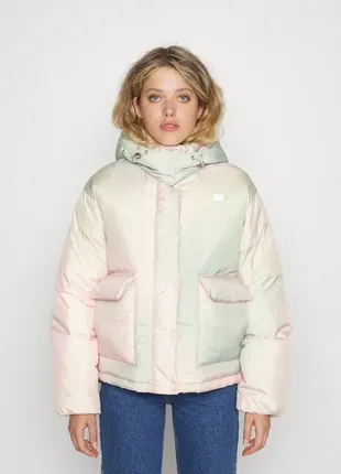 Куртка зимова levi's