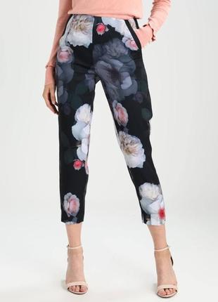 Брюки британского бренда ted baker (lieyaa chelsea print).