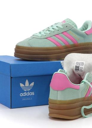 Женские кроссовки топ🏜️